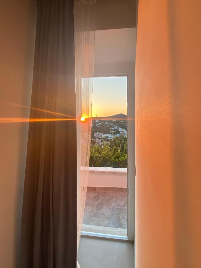 Domus L Ponza Seaview Vila Exterior foto